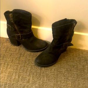 Steve Madden booties